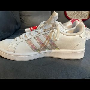 ADIDAS GRAND COURT SNEAKER - WOMEN'S
